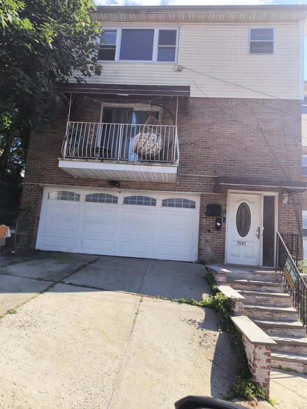 1515 70th St Unit 2, North Bergen, NJ 07047
