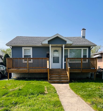 2857 W 101st Place, Evergreen Park, IL 60805