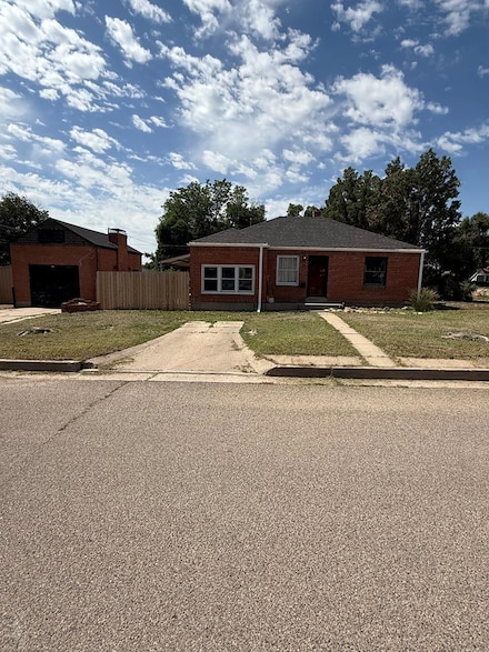 716 W 26th St, Pueblo, CO 81003