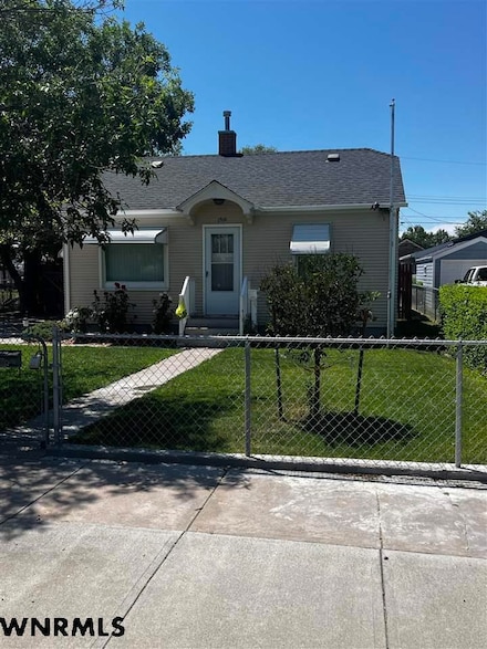 1510 16th Ave, Scottsbluff, NE 69361
