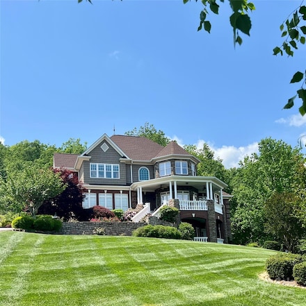 6164 Dwayne Starnes Dr, Hickory, NC 28602