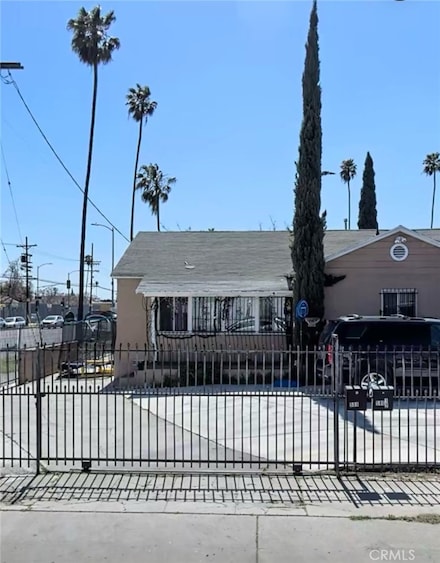 500 W 60th St, Los Angeles, CA 90044