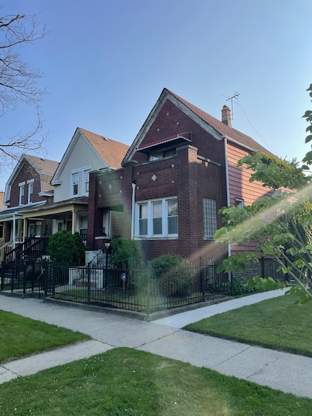 7240 S Lafayette Ave, Chicago, IL 60621