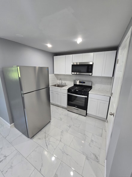 85 Hillside Ave Unit 2B, New Haven, CT 06512