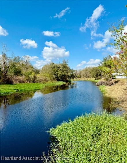 5271 Riverway Dr, Sebring, FL 33875