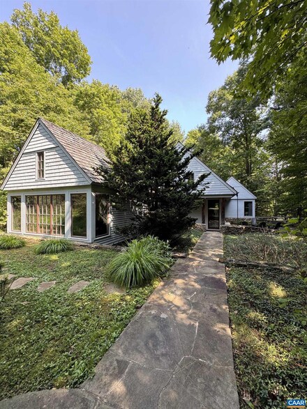 503 Bland Wade Ln, Afton, VA 22920