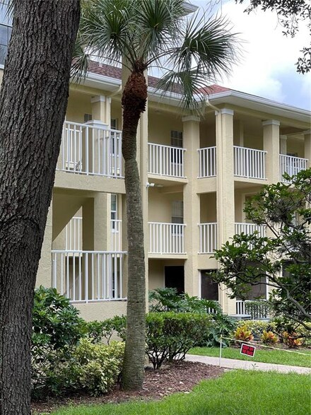2690 Coral Landings Blvd Unit 536, Palm Harbor, FL 34684