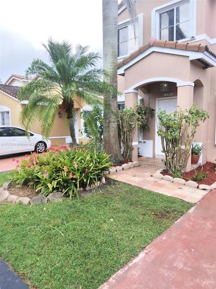 16394 SW 97th St, Miami, FL 33196