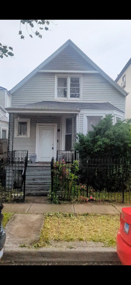 3836 W Wabansia Ave, Chicago, IL 60647