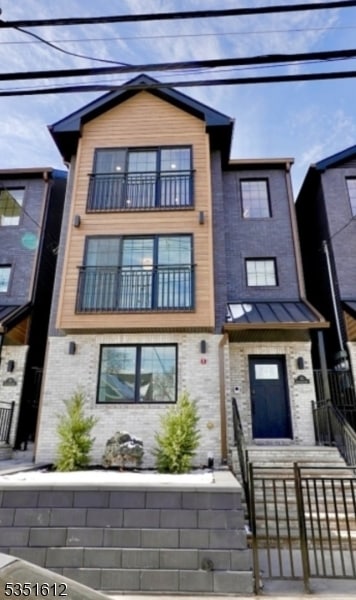 73 Stuyvesant Ave Unit 77, Newark, NJ 07106