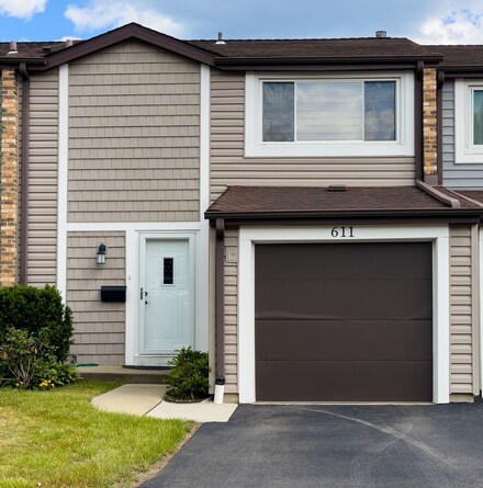 611 Barberry Ln Unit 2, Wheeling, IL 60090