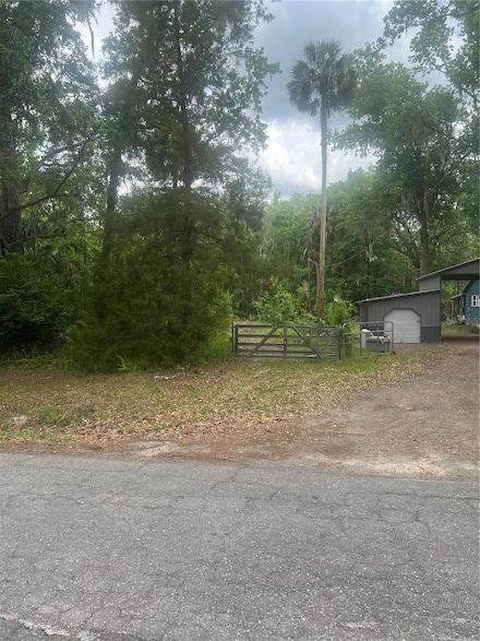 2614 Cr 412, Lake Panasoffkee, FL 33538
