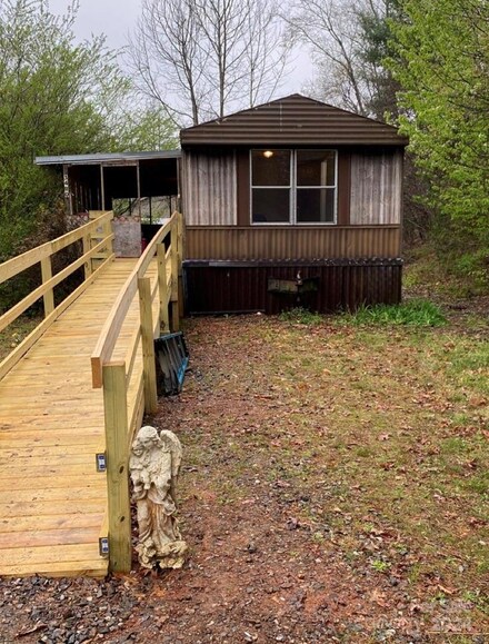 3480 Frank Whisnant Rd, Morganton, NC 28655