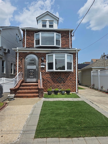 244-59 89th Ave, Bellerose, NY 11426