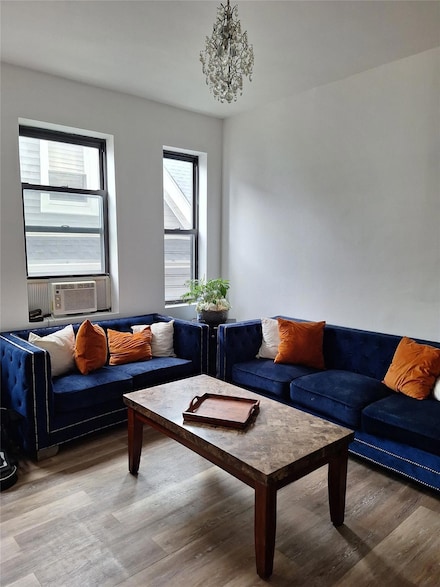 60 Post St Unit 3A, Yonkers, NY 10705