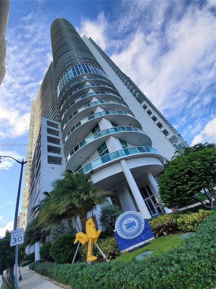 1800 N Bayshore Dr Unit 2108, Miami, FL 33132