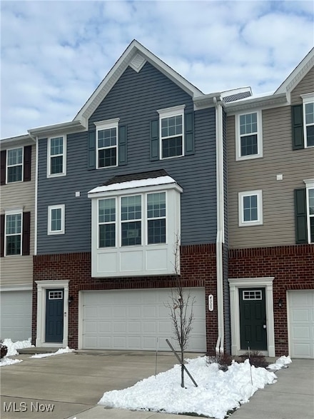 4005 N Steels Cir, Cuyahoga Falls, OH 44224