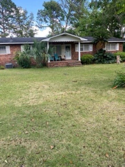 356 N Washington Ave, Madison, FL 32340