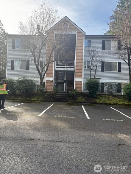 1011 156th Ave NE Unit C217, Bellevue, WA 98007
