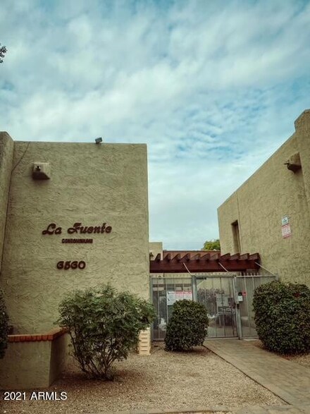 1701 W Tuckey Ln Unit 137, Phoenix, AZ 85015