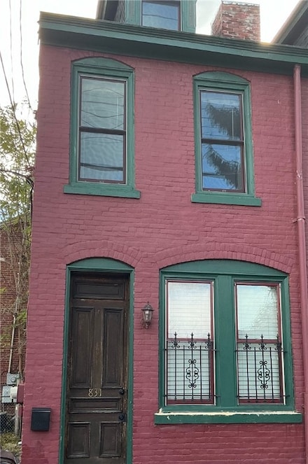 831 Dounton Way, Pittsburgh, PA 15233