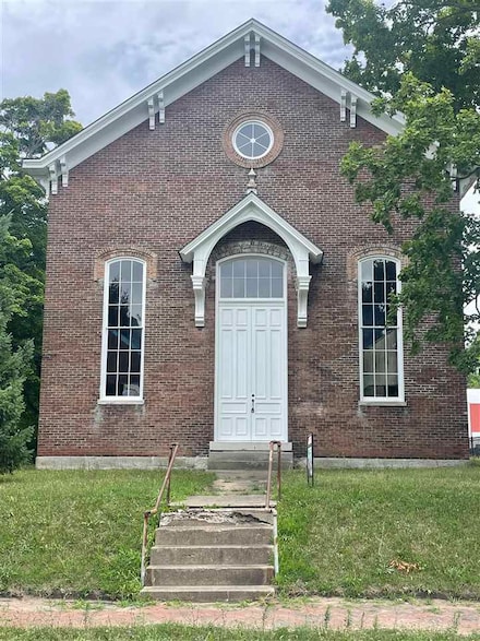 645 N 10th St, Richmond, IN 47374