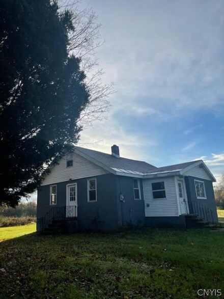6392 Martin St, Rome, NY 13440