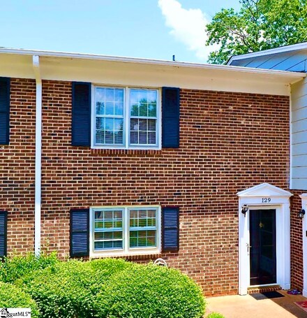 129 Fernridge Dr, Spartanburg, SC 29307