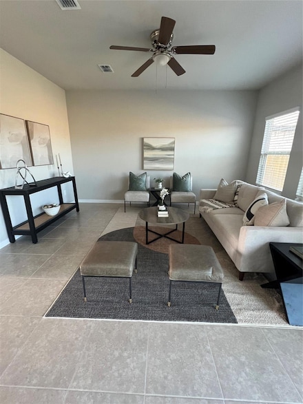 10640 High Ridge Ln, Fort Worth, TX 76108