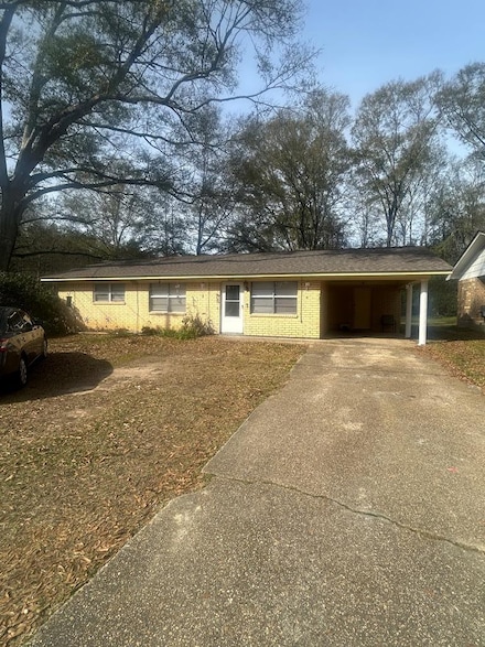 360 Price St, Magnolia, MS 39652