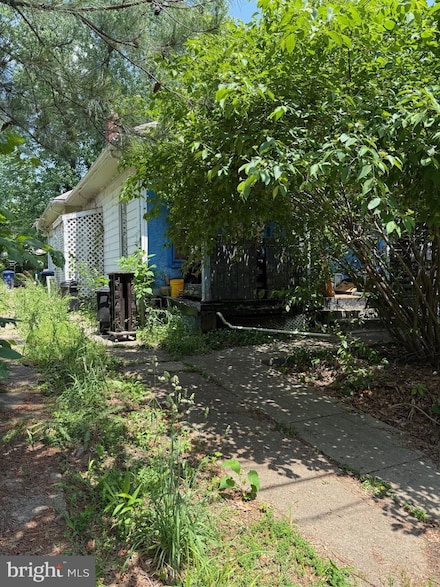 3002 Bunker Hill Rd, Mount Rainier, MD 20712