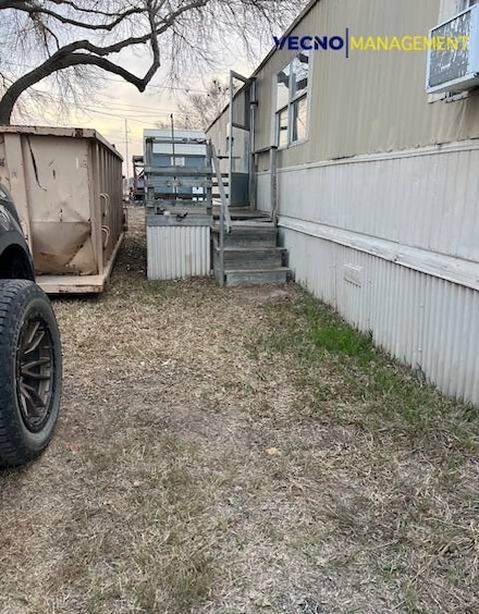 3525 E Main St Unit 13, Uvalde, TX 78801