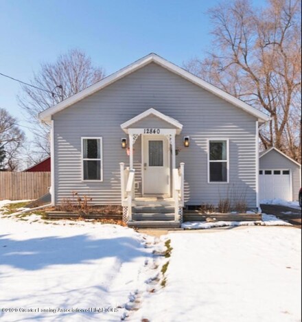12840 S Wacousta Rd, Eagle, MI 48822