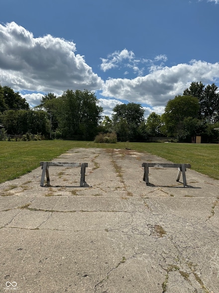 121 Darin Ct, Richland Township, IN 46012