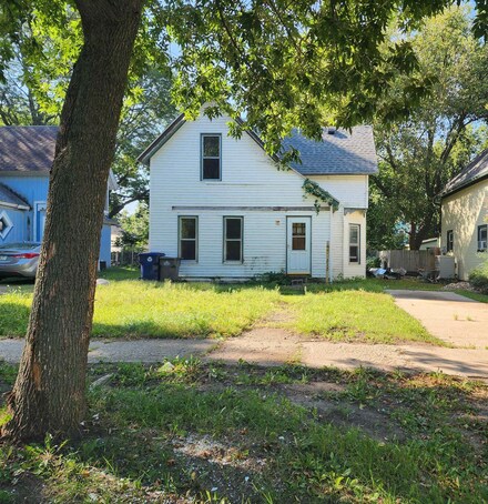 212 E 5th St, Spencer, IA 51301