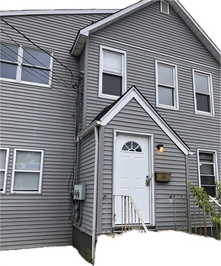 75 Carleton Ave, Islip Terrace, NY 11752