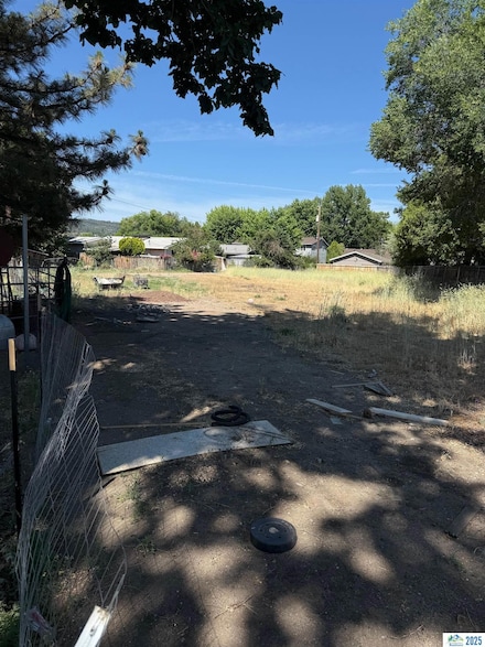 30 Upland St, Susanville, CA 96130