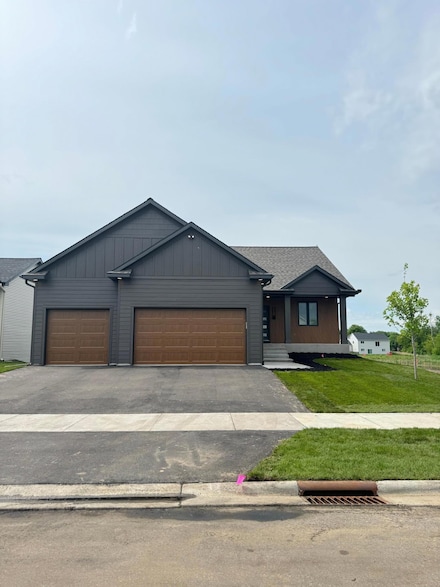 2160 120th Ln NE, Blaine, MN 55449