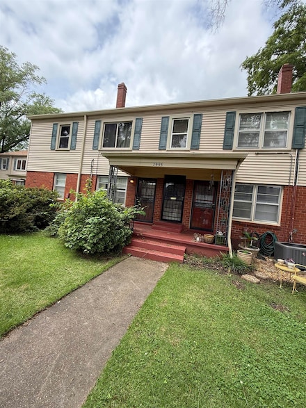 2993 Walnut Grove Rd Unit 2, Memphis, TN 38111