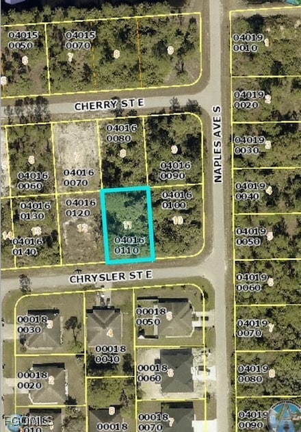 1249 Chrysler St, Lehigh Acres, FL 33974