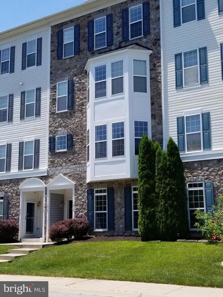 1670 Mohegan Dr Unit E, Havre de Grace, MD 21078