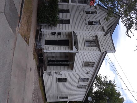 24 Jasper St, Charleston, SC 29403