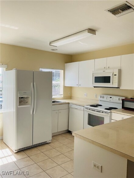 4903 York St Unit 203, Cape Coral, FL 33904