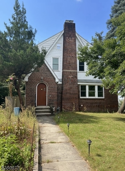 48 Locust Ave, Millburn, NJ 07041