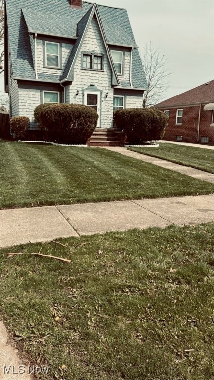 2012 Grovewood Ave, Cleveland, OH 44134