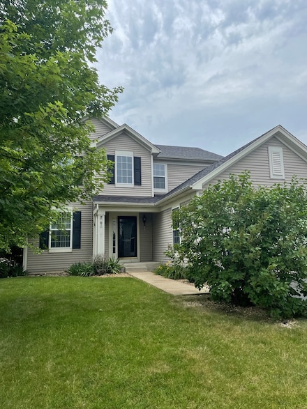 2461 Simon Dr, Montgomery, IL 60538