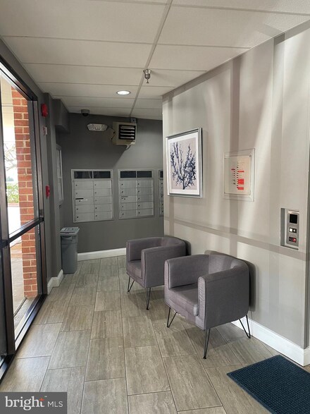 8 Russell Ave Unit 308, Gaithersburg, MD 20877