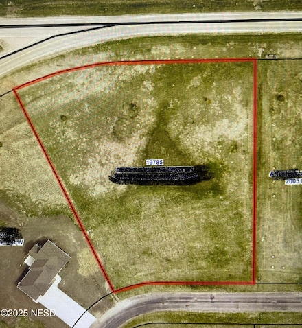 2015 Boulder Ridge Dr, Watertown, SD 57201