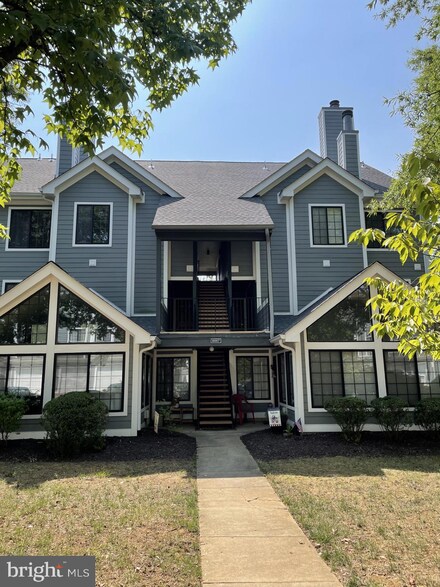 6007 Ellesmere Ct Unit H, Alexandria, VA 22315