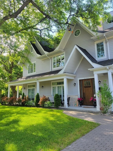 3101 Sprucewood Rd, Wilmette, IL 60091
